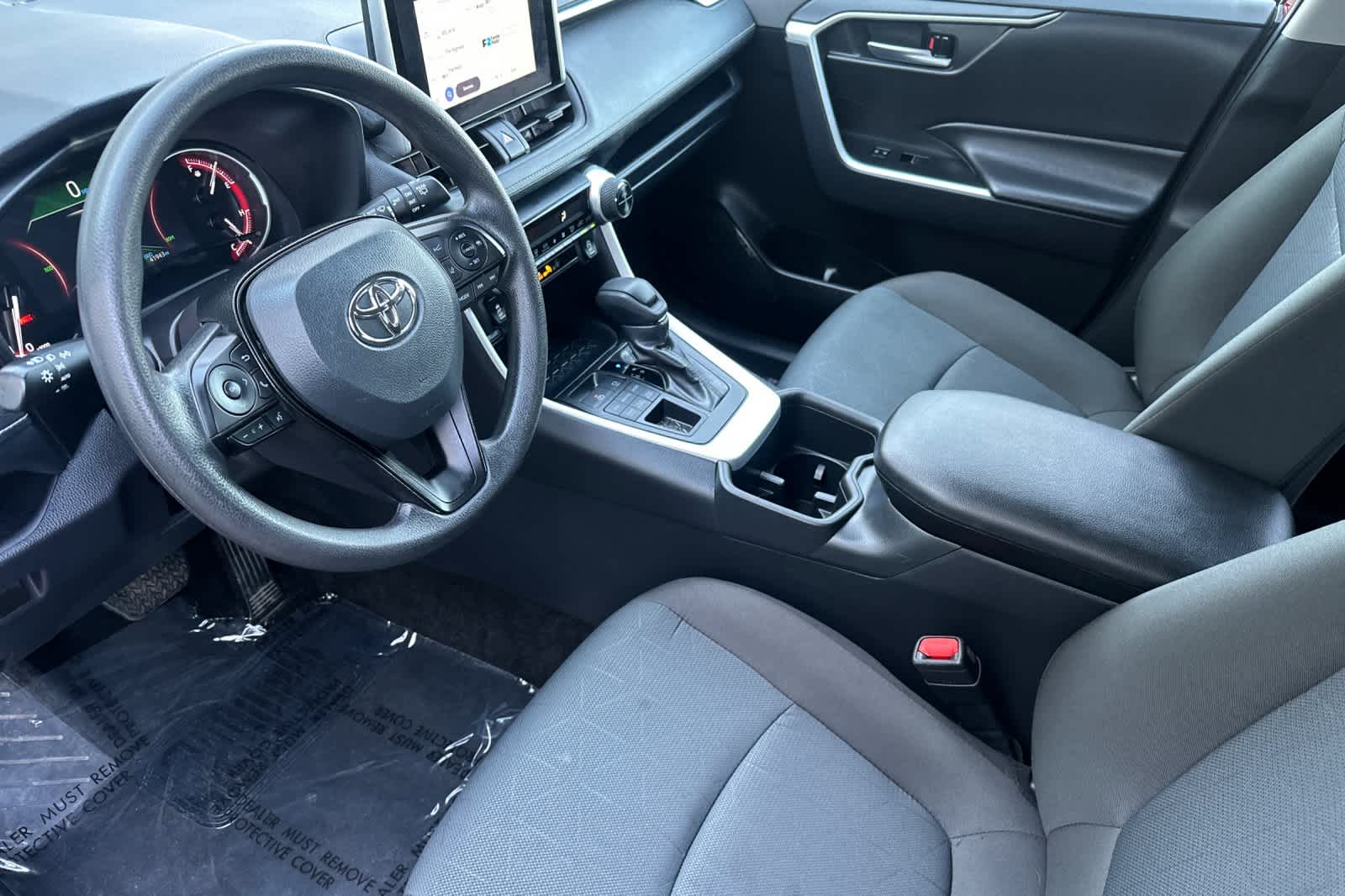 Thumbnail: 2025 Toyota RAV4 - 11