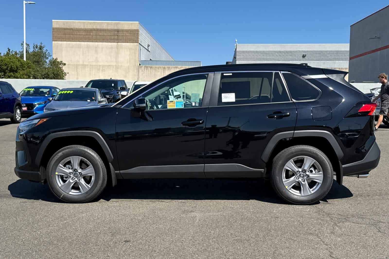 Thumbnail: 2025 Toyota RAV4 - 5