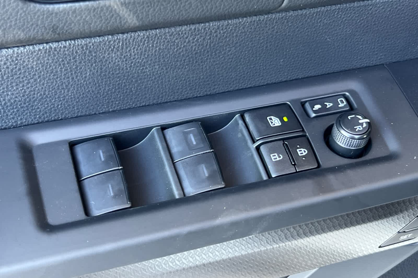 Thumbnail: 2026 Toyota Tundra - 13