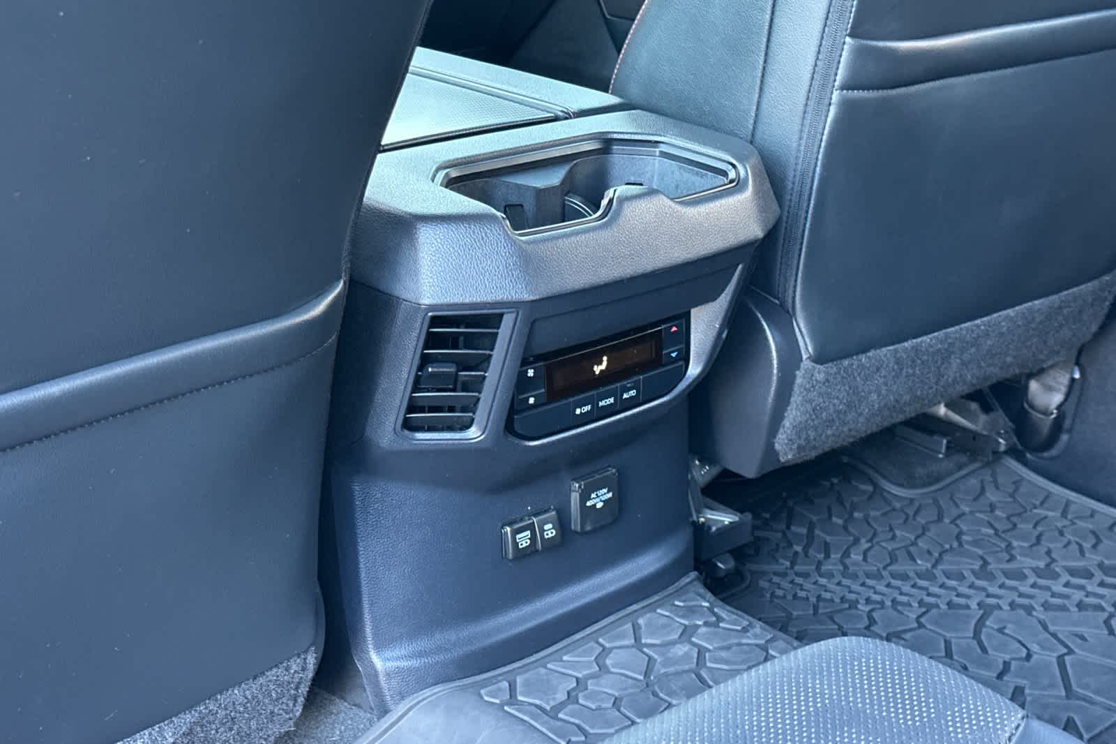 Thumbnail: 2023 Toyota Sequoia - 14