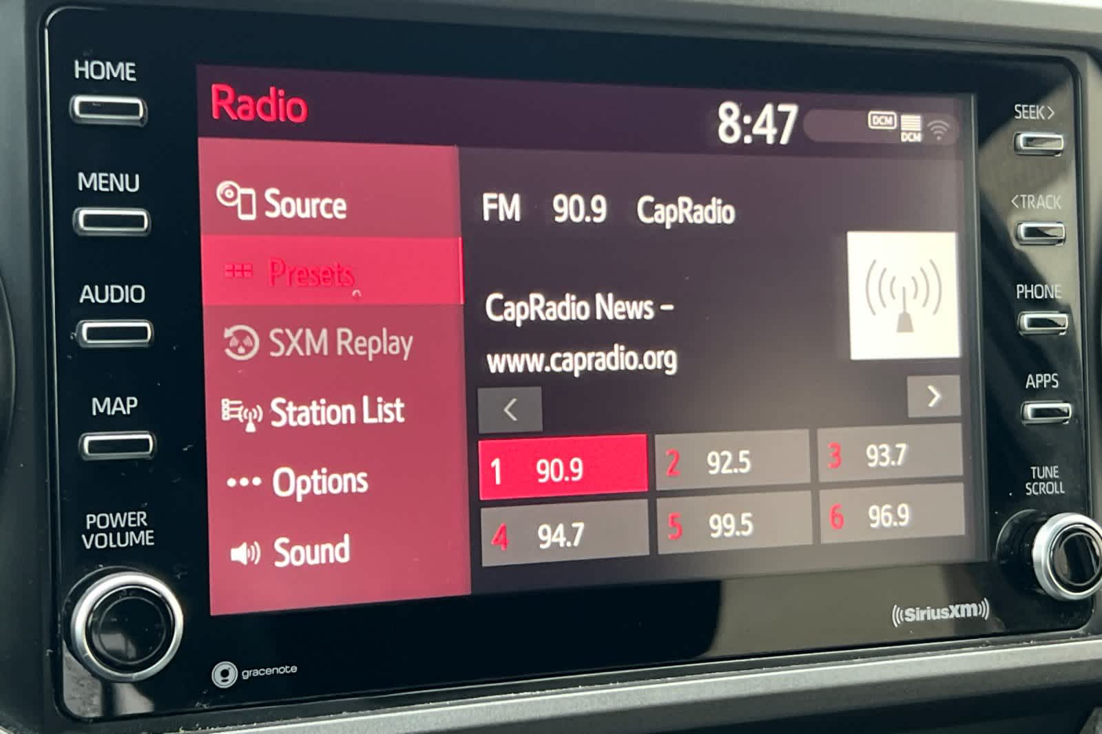 Thumbnail: 2021 Toyota Tacoma - 18