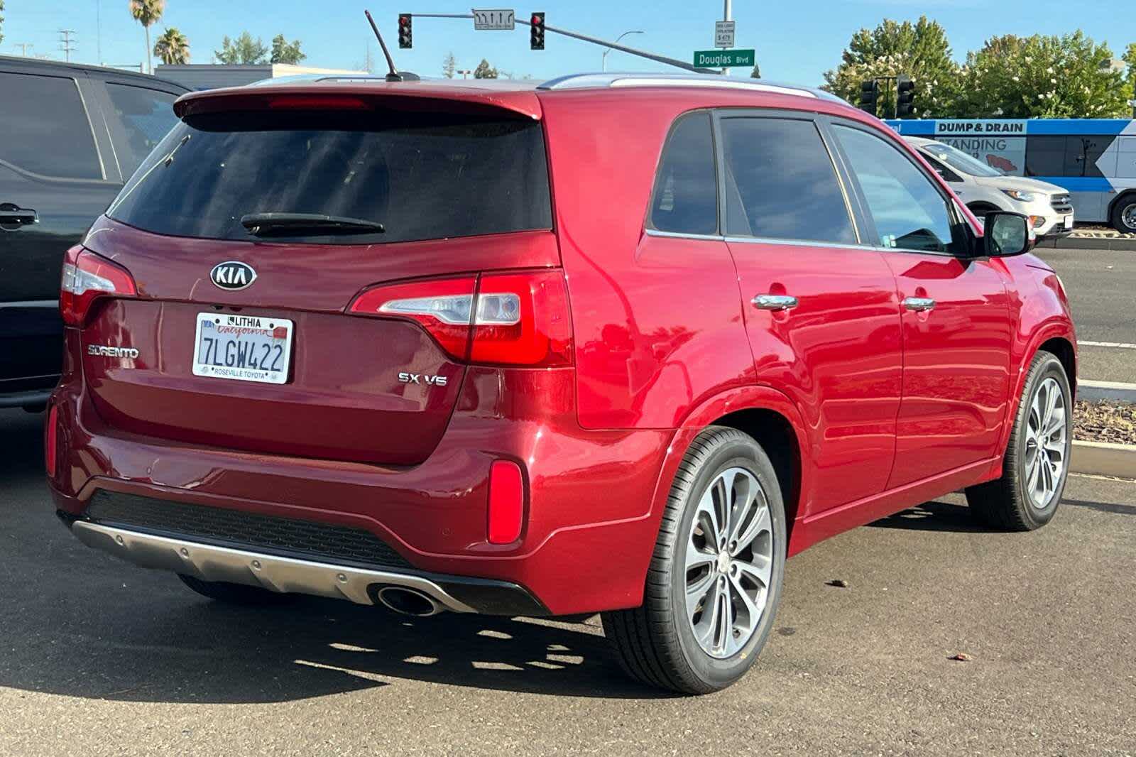 Thumbnail: 2015 Kia Sorento - 2