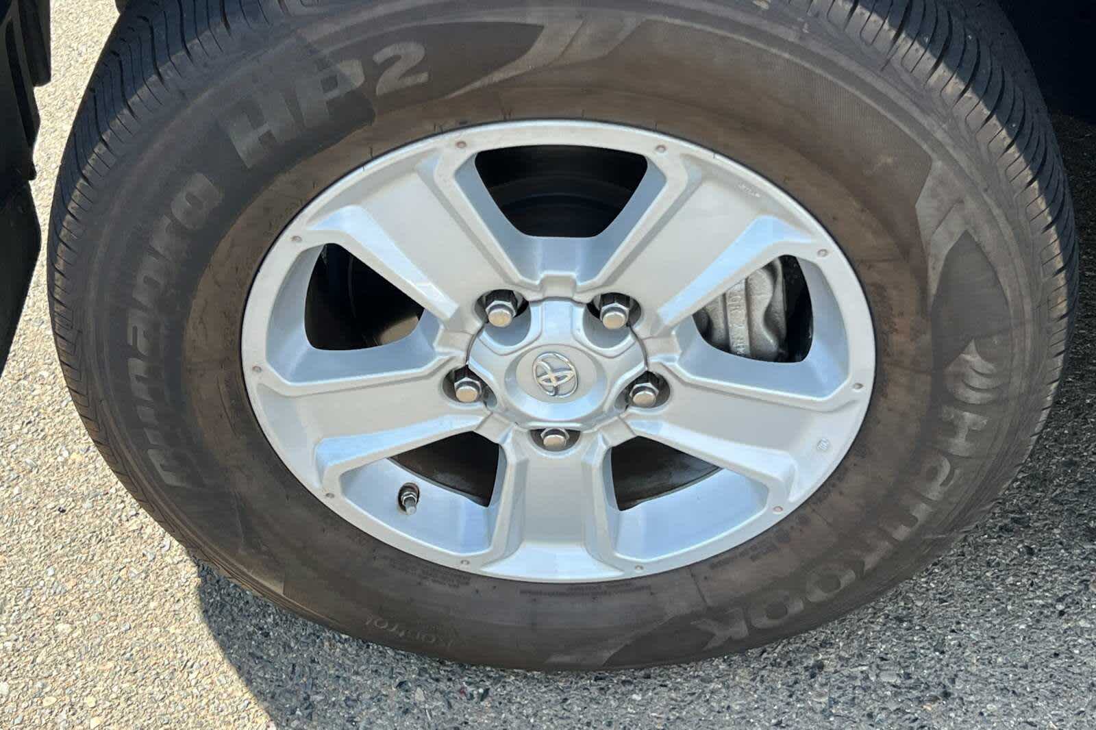 Thumbnail: 2019 Toyota Tundra - 22