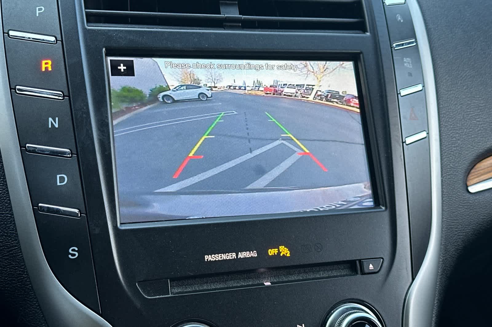 Thumbnail: 2018 Lincoln MKC - 22