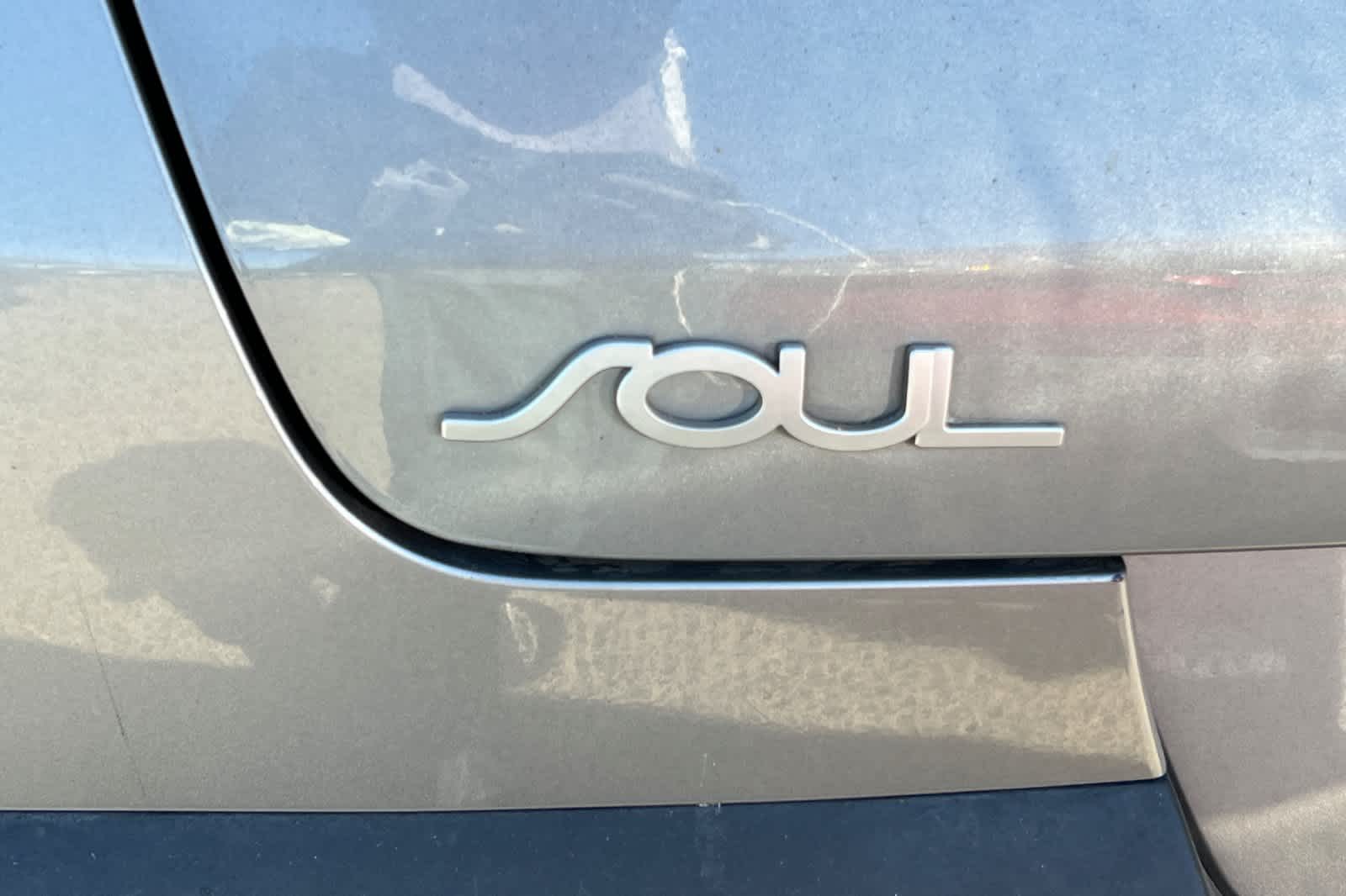 Thumbnail: 2022 Kia Soul - 7