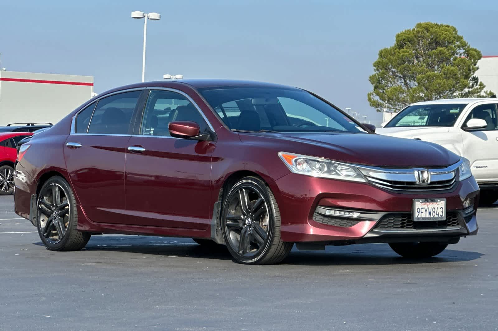 Thumbnail: 2016 Honda Accord - 5