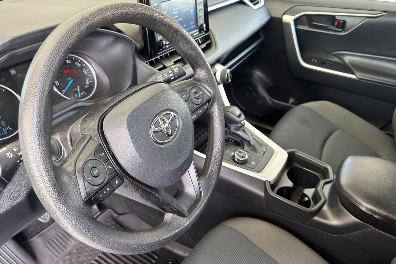 Thumbnail: 2021 Toyota RAV4 - 11