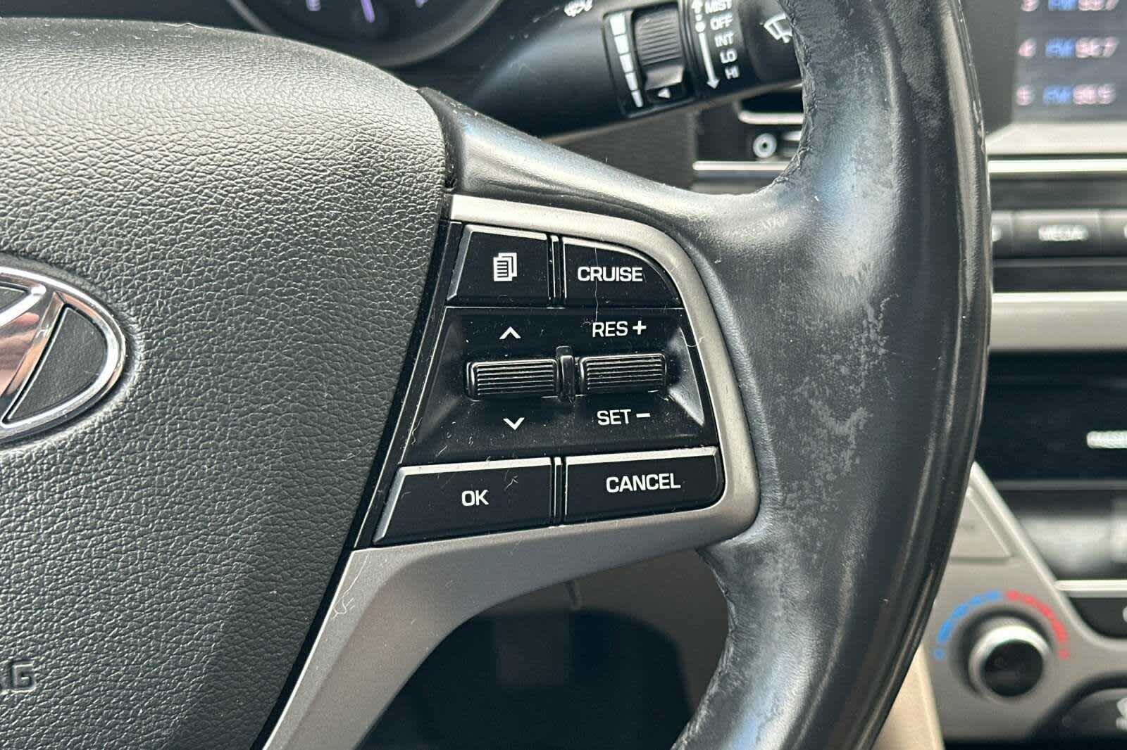 Thumbnail: 2018 Hyundai Elantra - 26