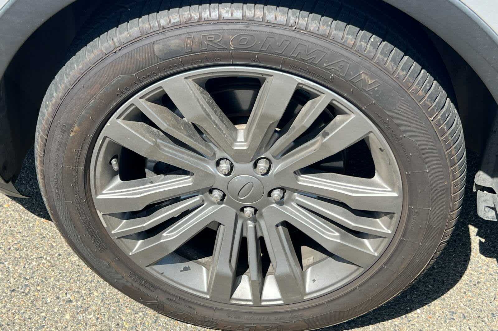 2016 Ford Explorer Platinum 21