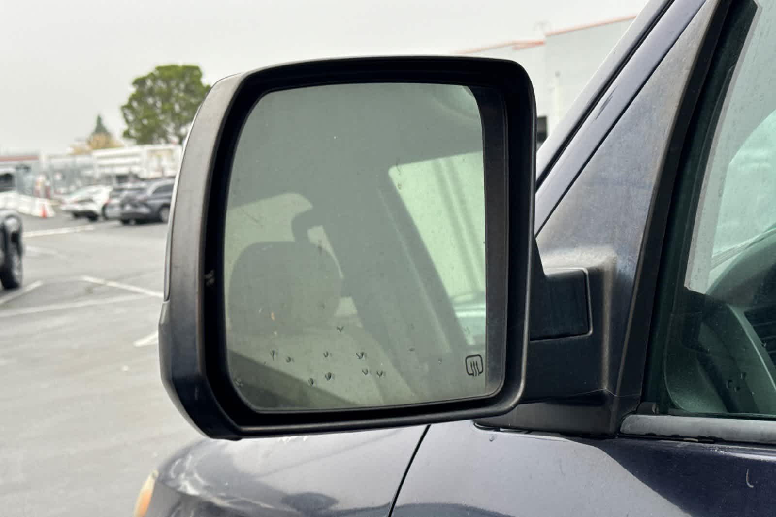 Thumbnail: 2011 Toyota Tundra - 20