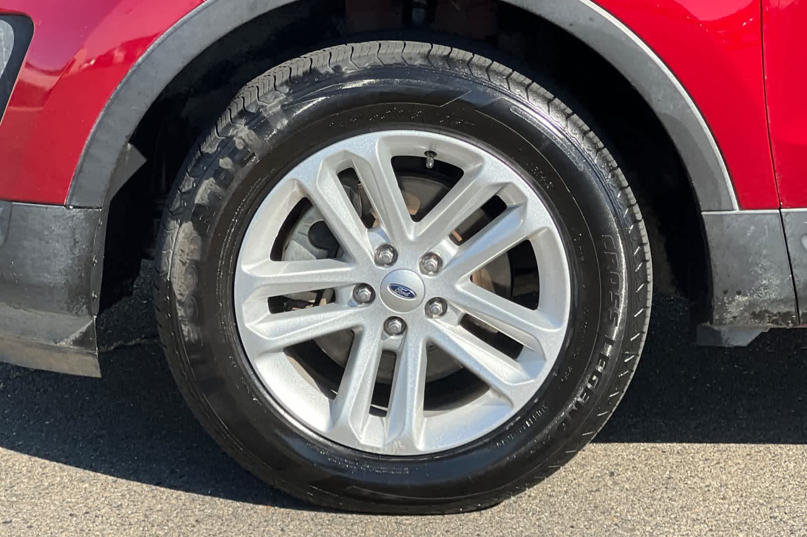 Thumbnail: 2017 Ford Explorer - 31