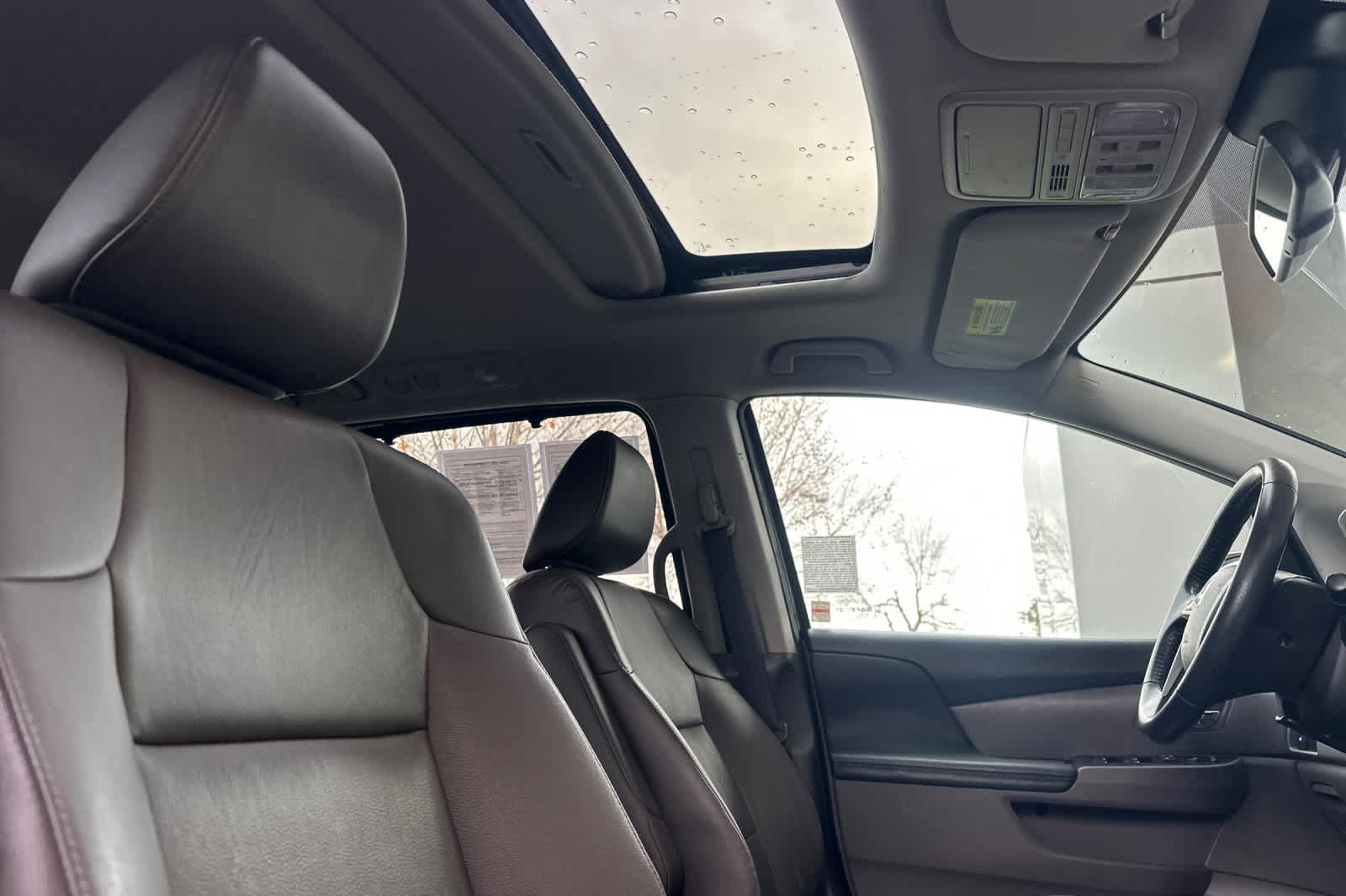 Thumbnail: 2016 Honda Odyssey - 19