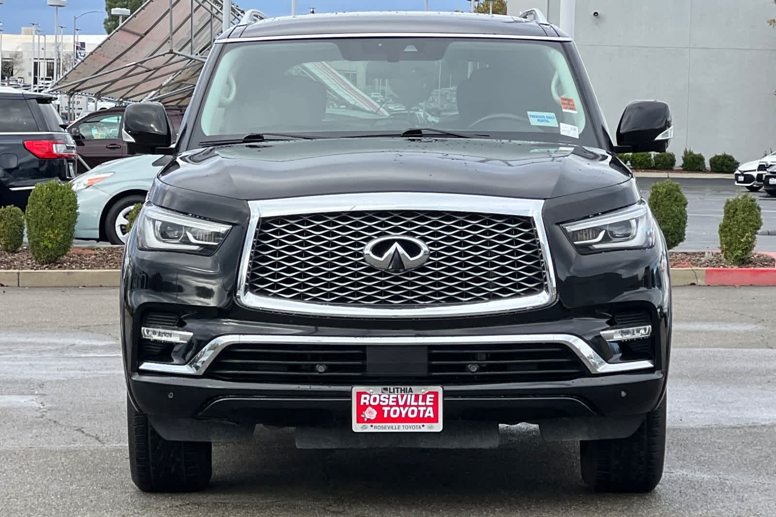 Thumbnail: 2019 INFINITI QX80 - 10