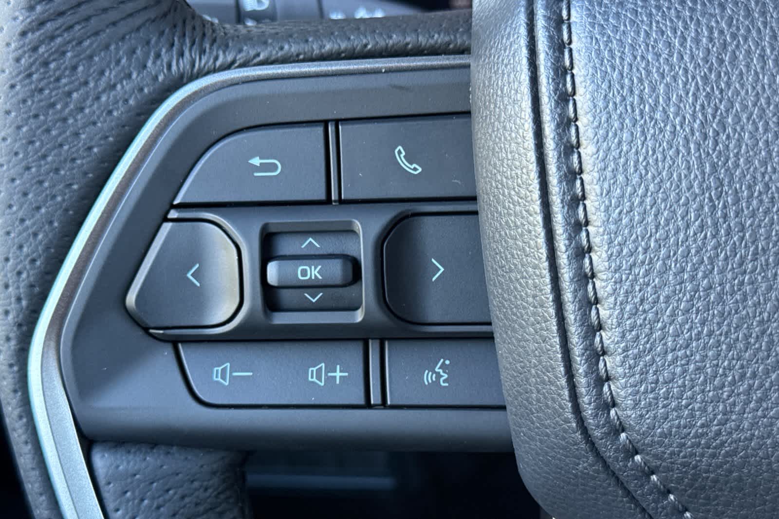 Thumbnail: 2026 Toyota Tundra - 25