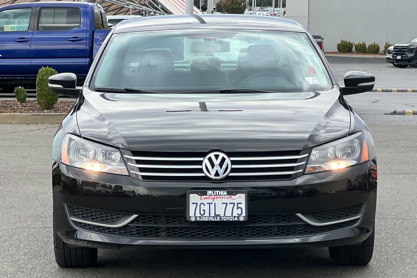 Thumbnail: 2014 Volkswagen Passat - 10