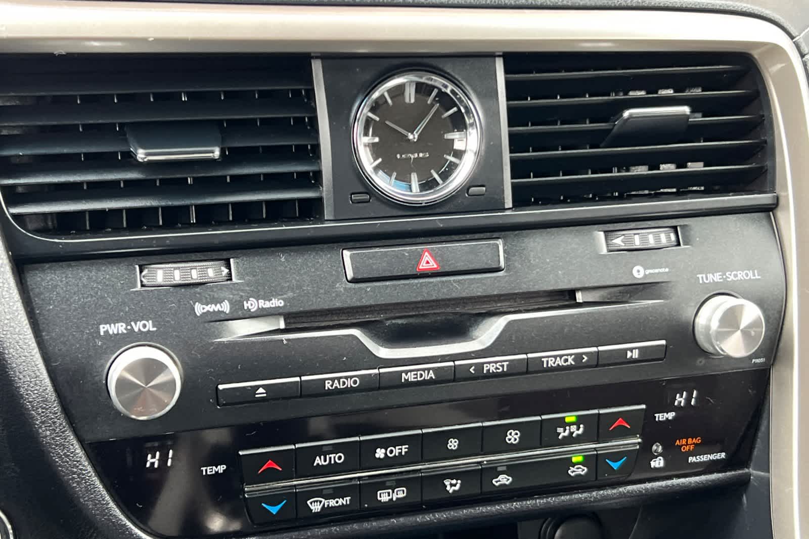 Thumbnail: 2016 Lexus RX - 22