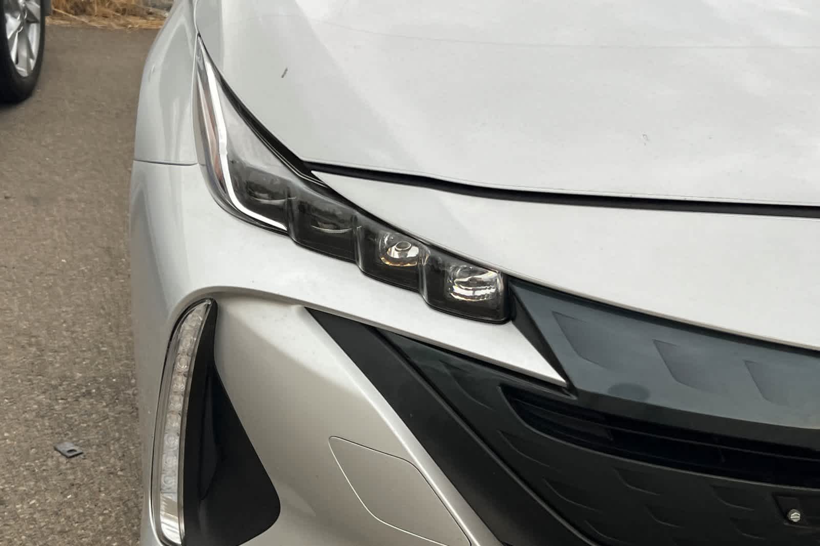 Thumbnail: 2017 Toyota Prius Prime - 21