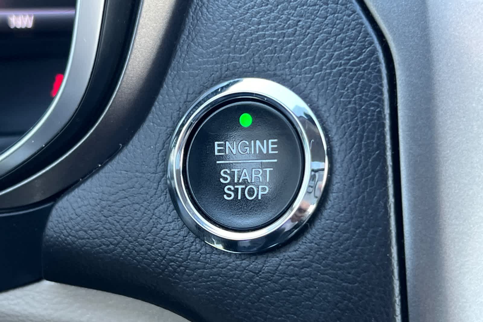 Thumbnail: 2017 Ford Fusion - 24