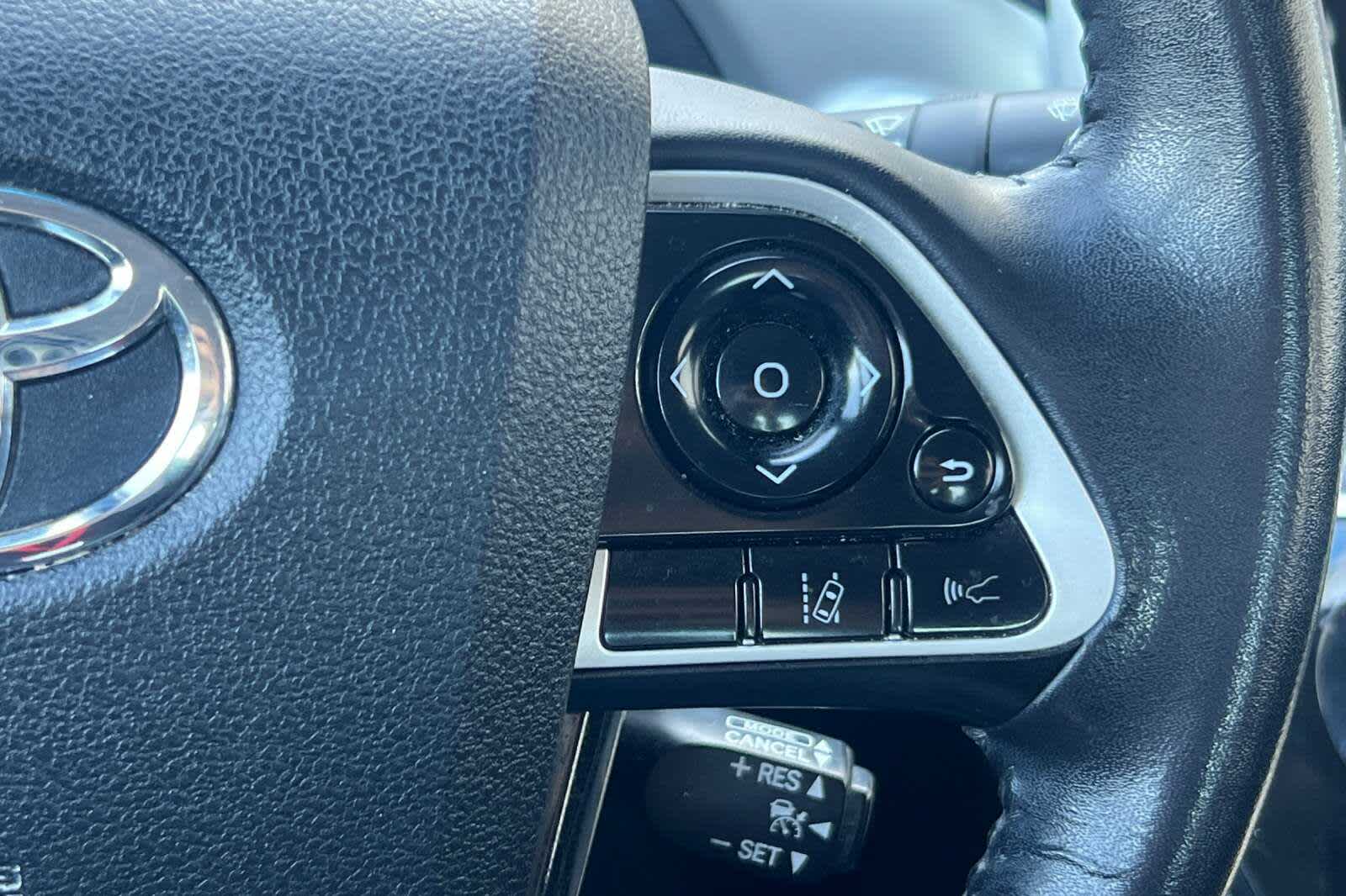 Thumbnail: 2018 Toyota Mirai - 27