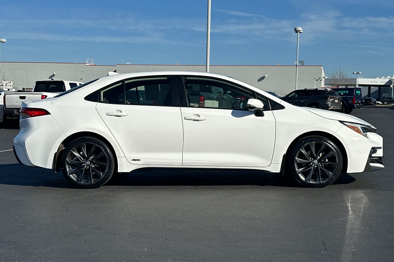 Thumbnail: 2023 Toyota Corolla - 6