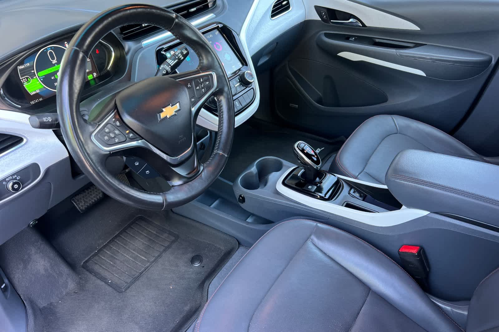 Thumbnail: 2017 Chevrolet Bolt EV - 11