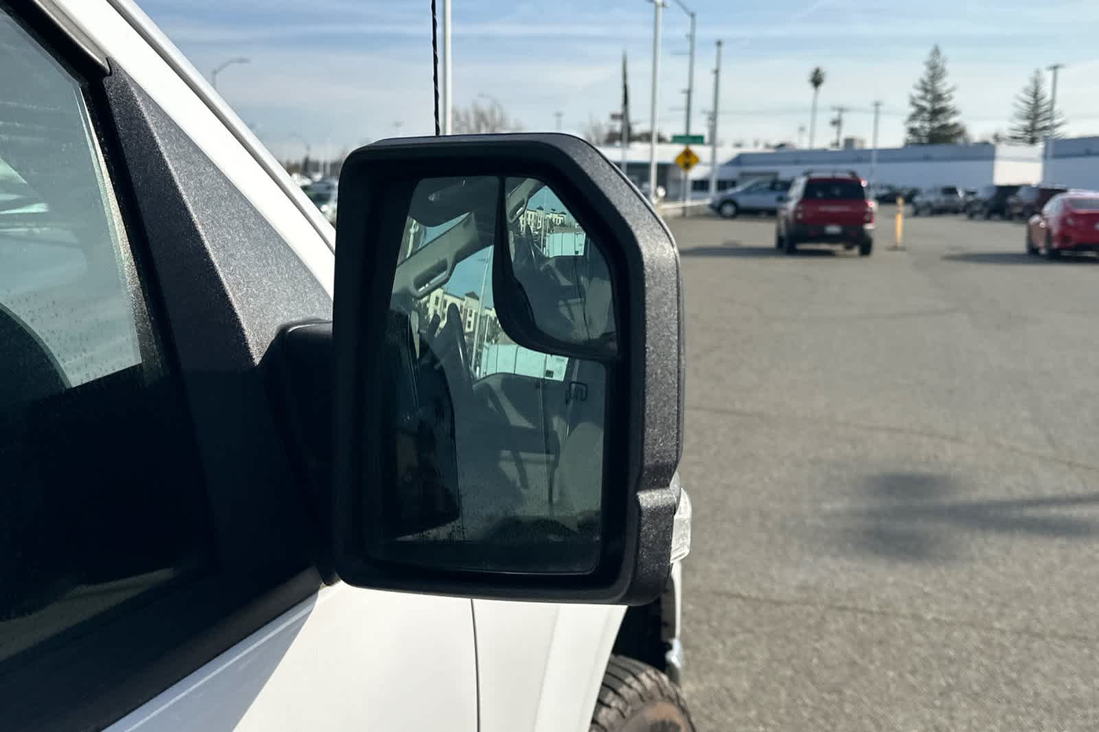 Thumbnail: 2017 Ford F-150 - 13