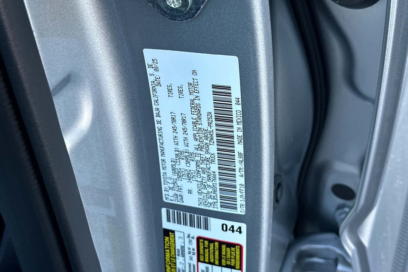 Thumbnail: 2025 Toyota Tacoma - 31