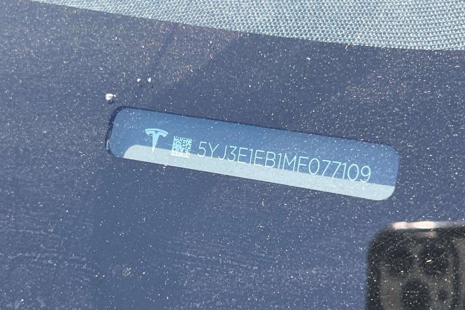 Thumbnail: 2021 Tesla Model 3 - 23