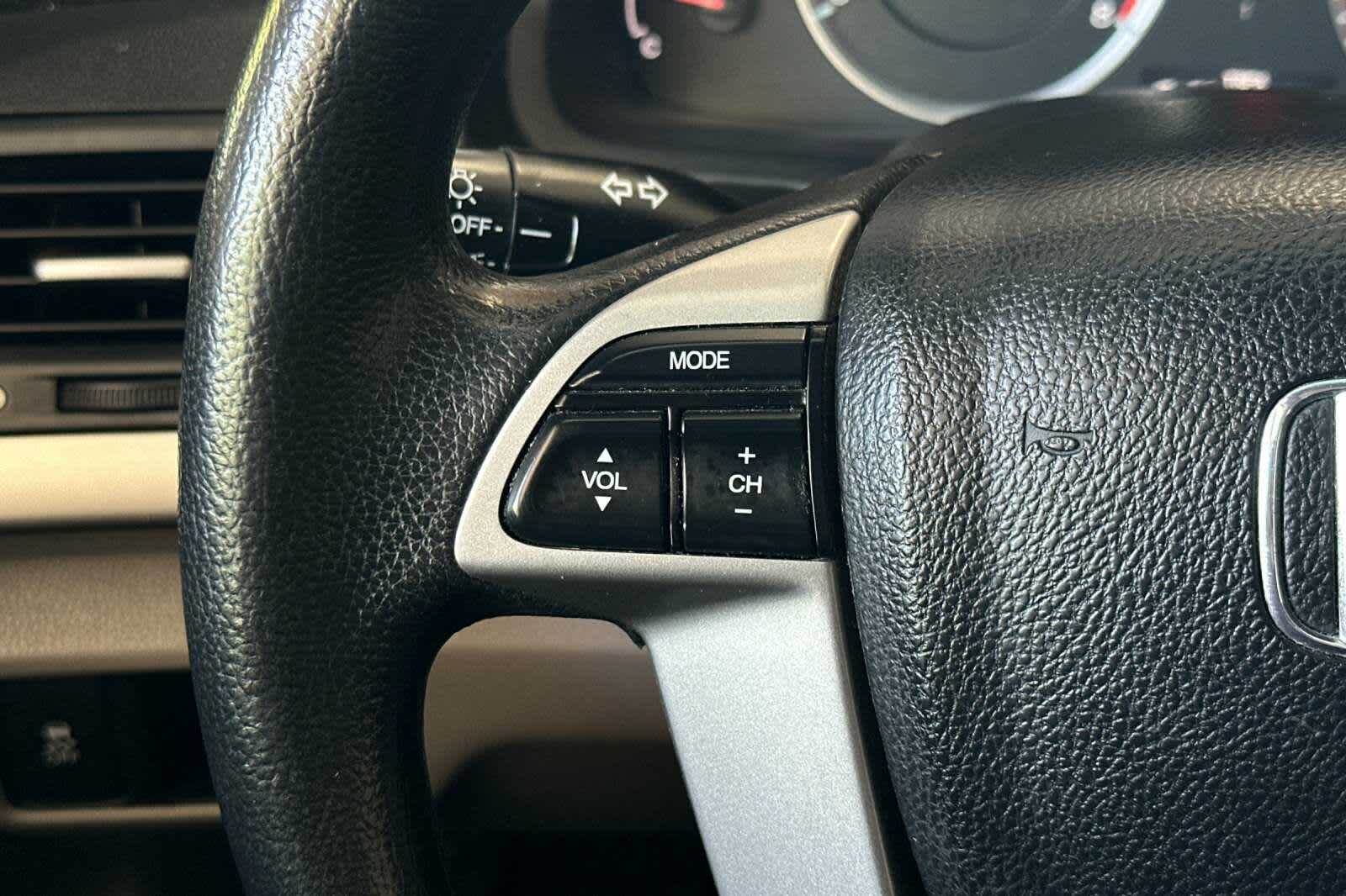 Thumbnail: 2012 Honda Accord - 23