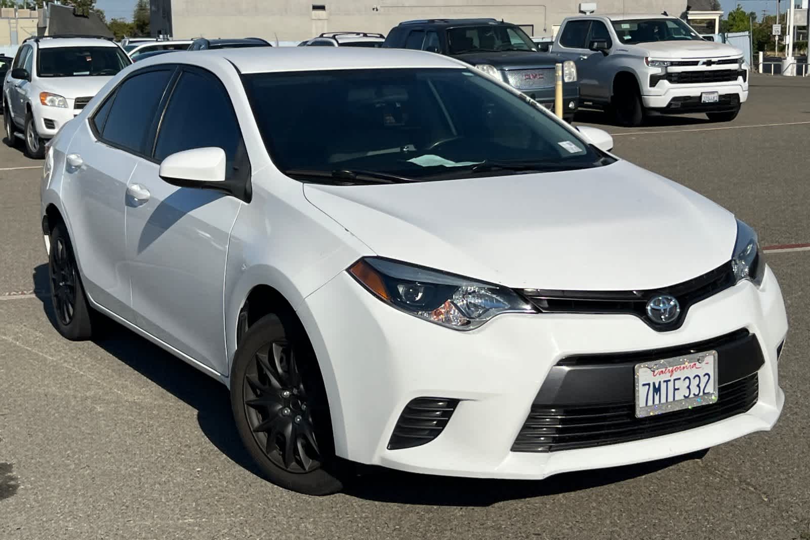 Thumbnail: 2015 Toyota Corolla - 3
