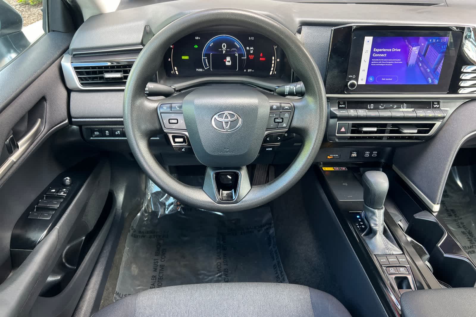 Thumbnail: 2025 Toyota Camry - 15