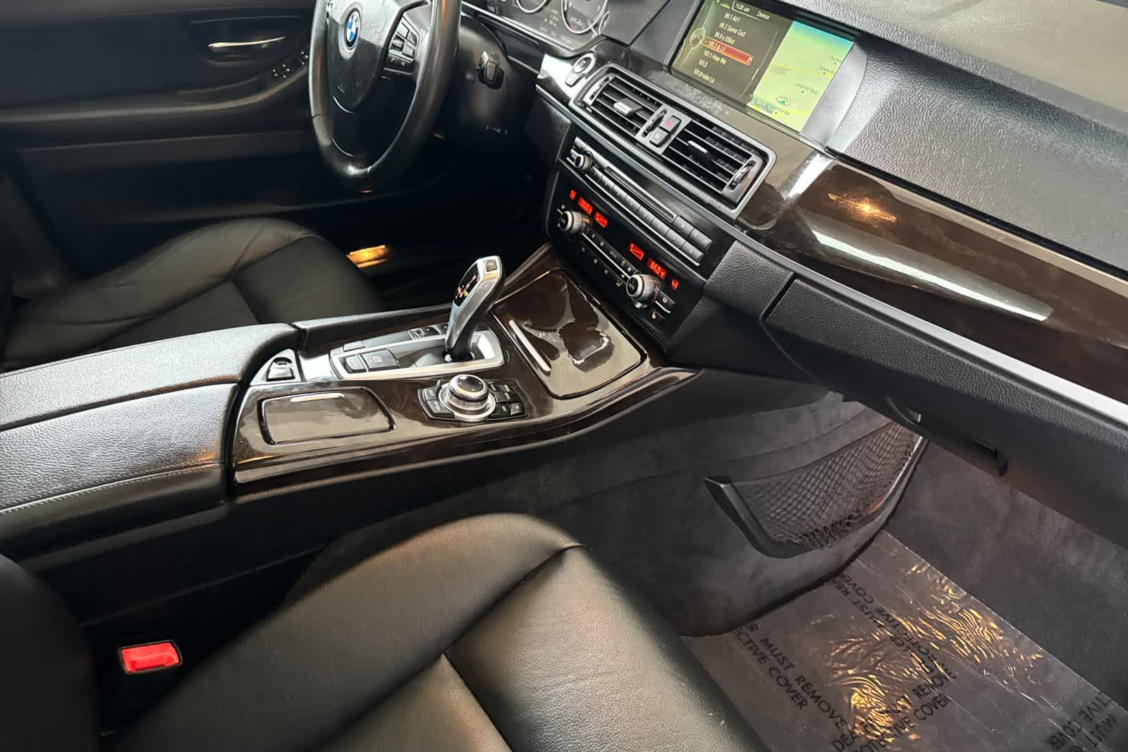 Thumbnail: 2013 BMW 5 Series - 16