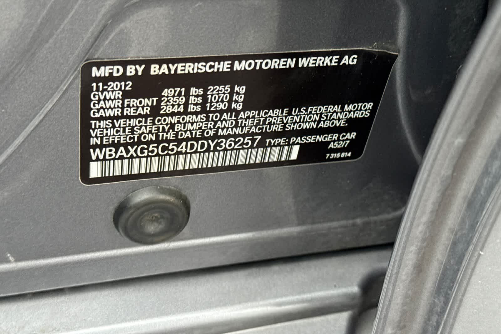 Thumbnail: 2013 BMW 5 Series - 34