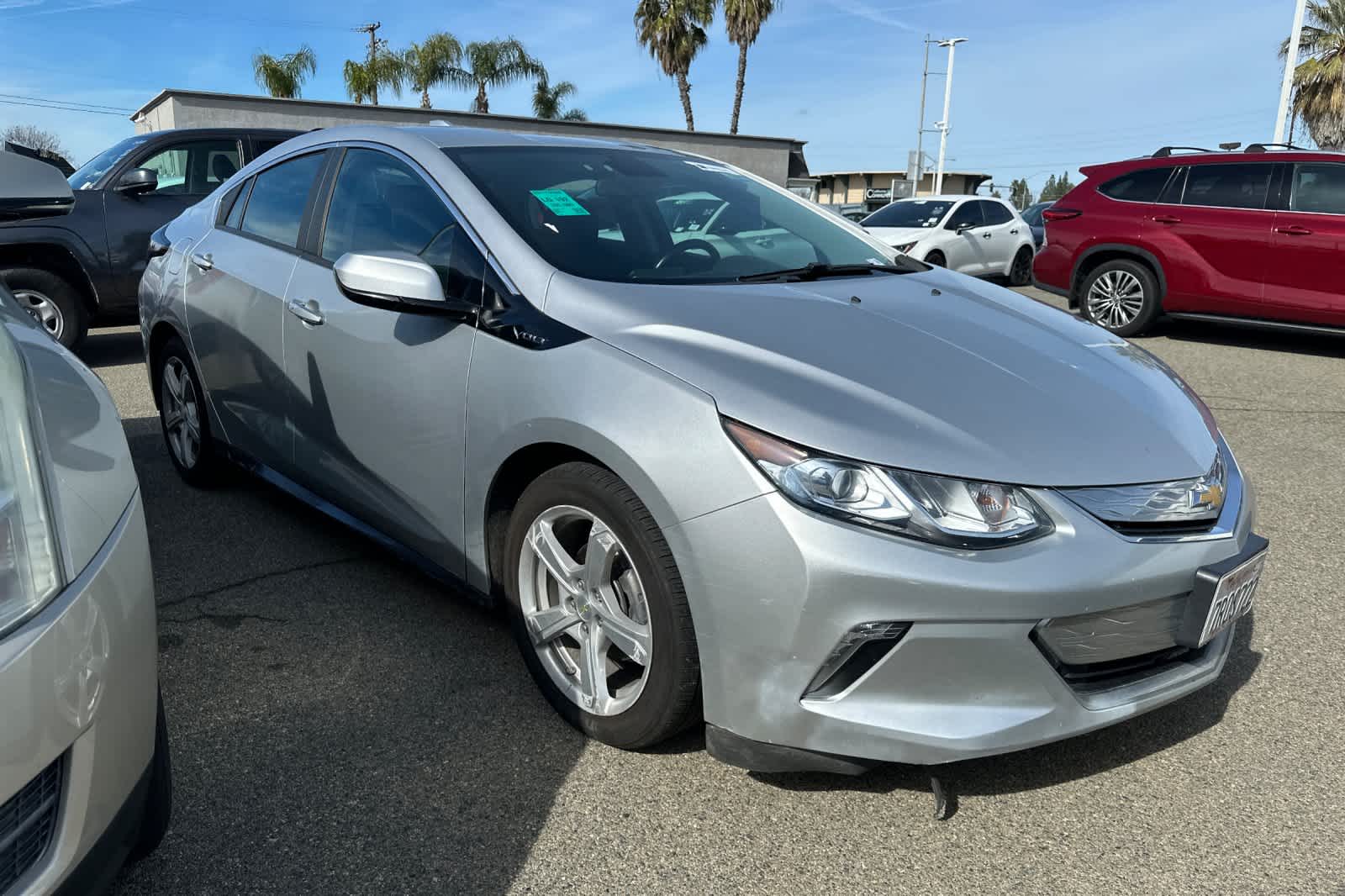 Thumbnail: 2016 Chevrolet Volt - 3