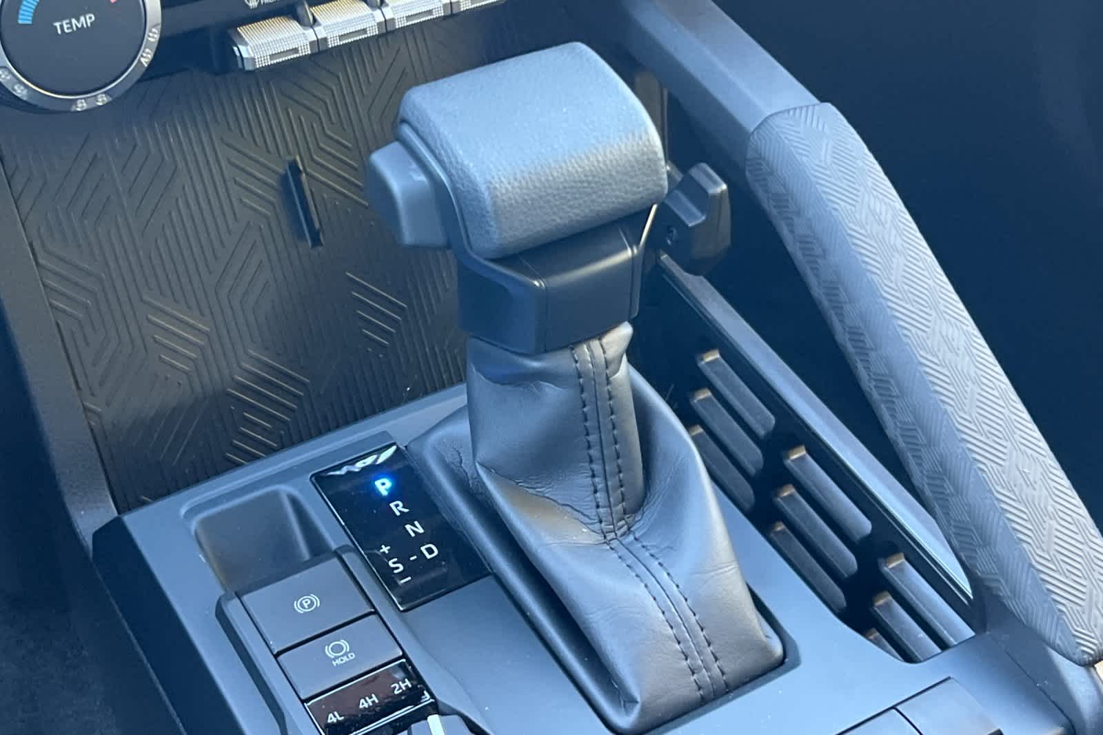 Thumbnail: 2025 Toyota Tacoma - 21