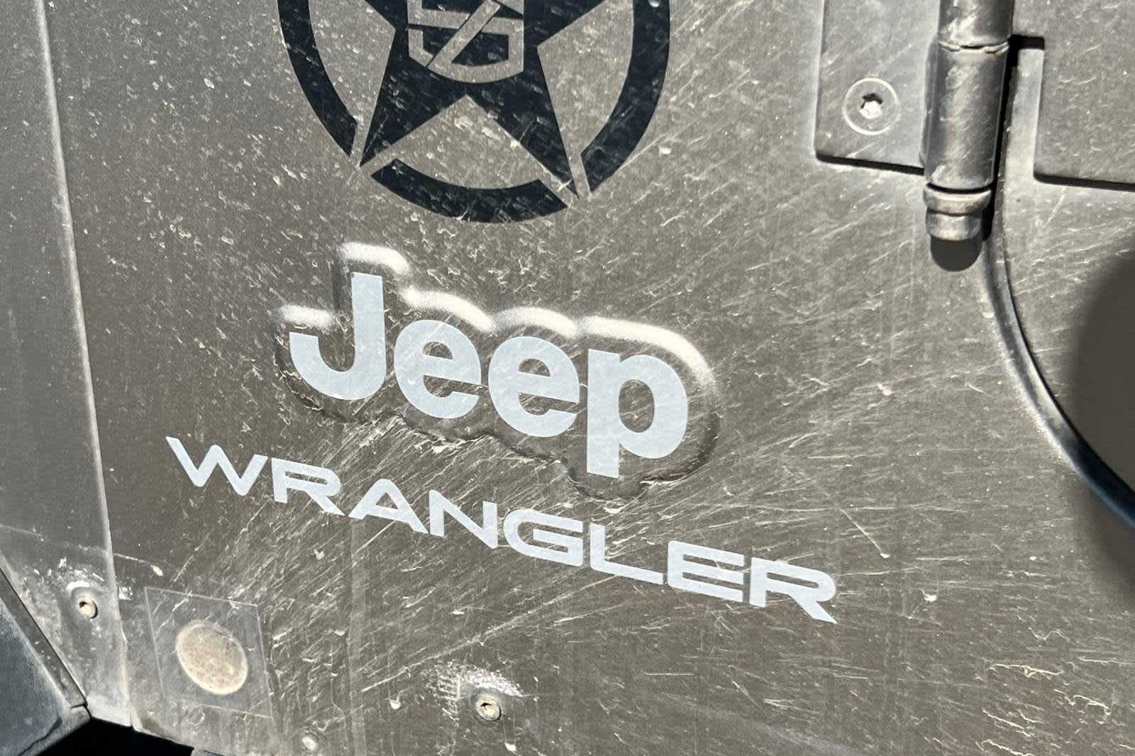 2004 Jeep Wrangler X 8
