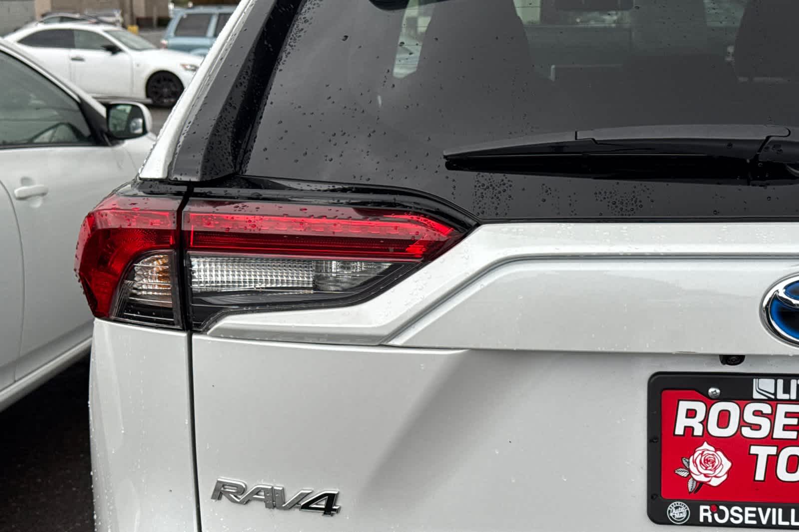 Thumbnail: 2024 Toyota RAV4 - 15