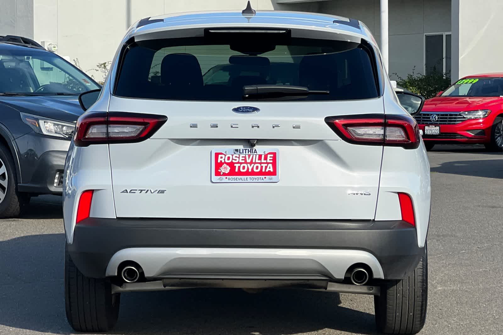 Thumbnail: 2025 Ford Escape - 8