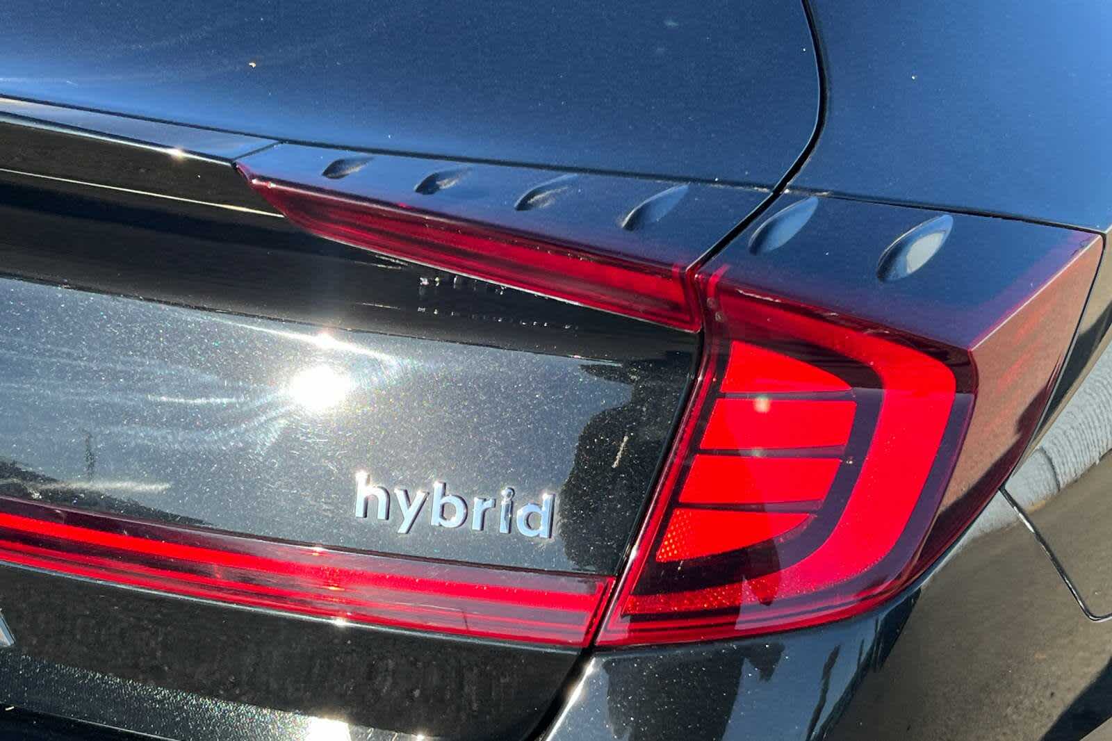 Thumbnail: 2021 Hyundai Sonata - 17