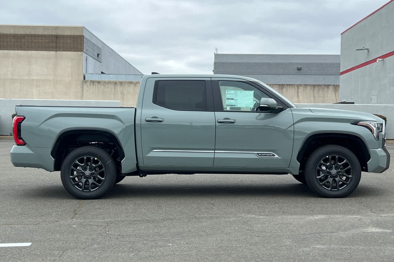 Thumbnail: 2025 Toyota Tundra - 8
