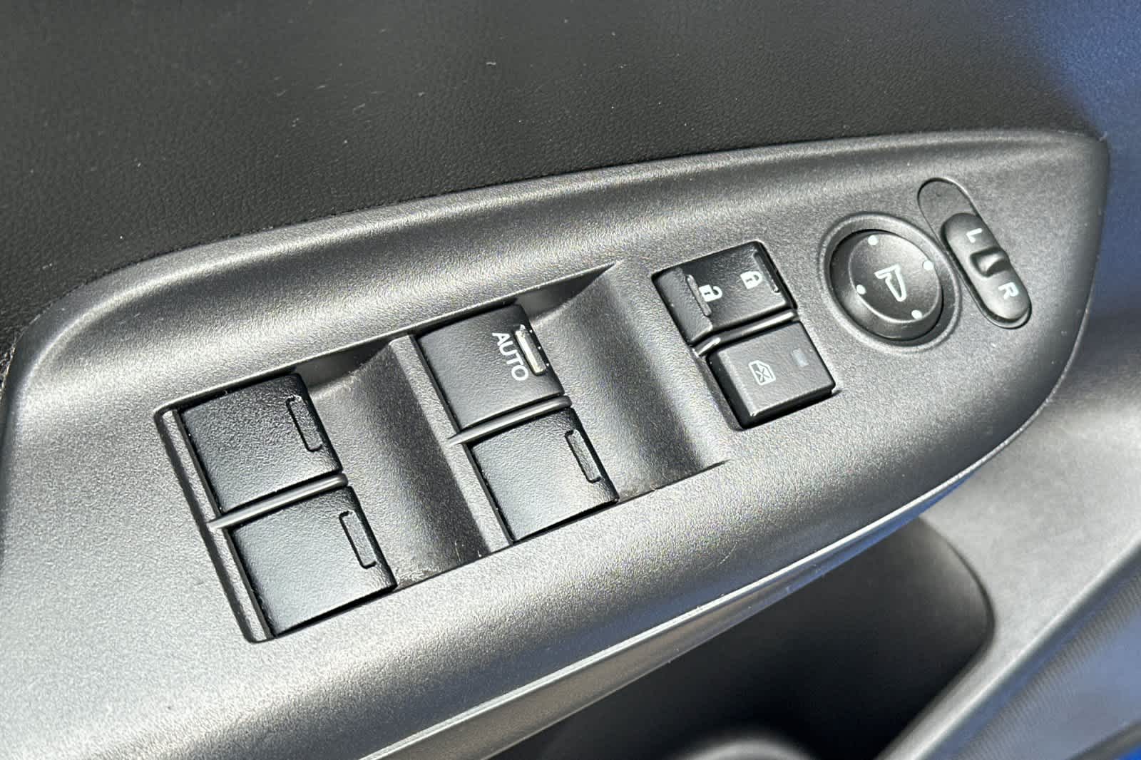 Thumbnail: 2016 Honda Fit - 13