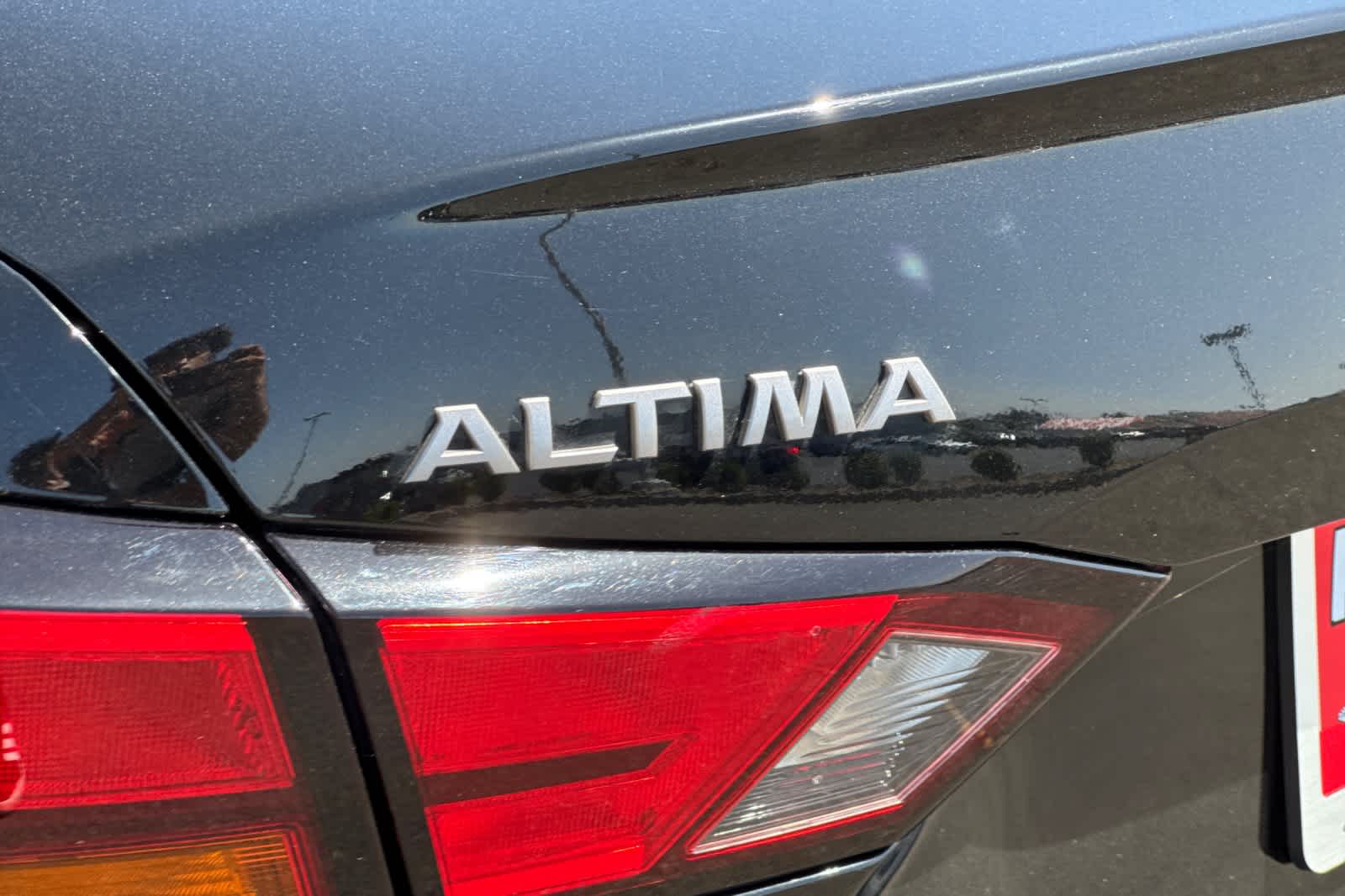 Thumbnail: 2023 Nissan Altima - 30