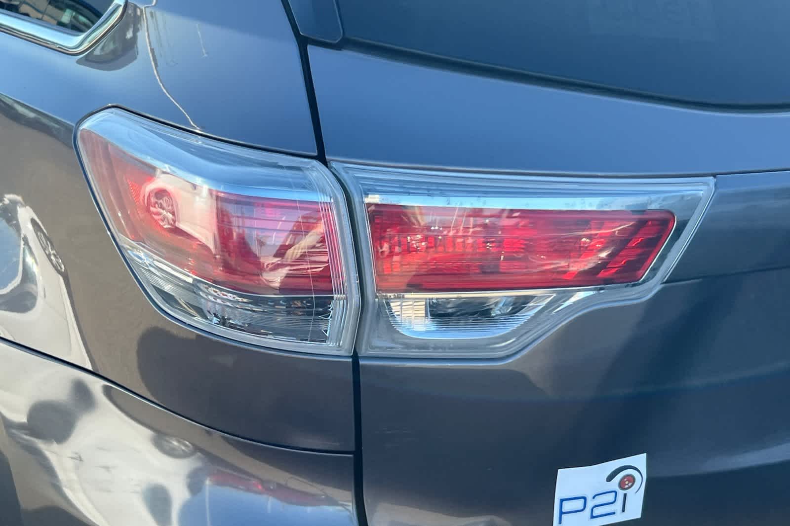 Thumbnail: 2016 Toyota Highlander - 6