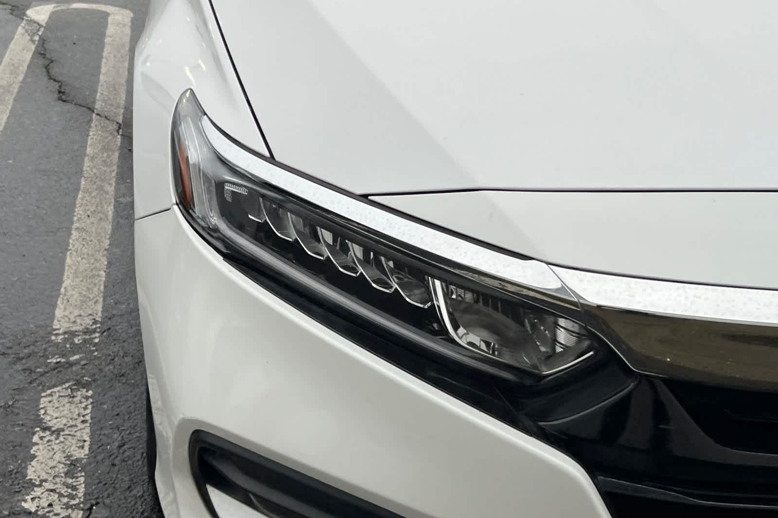 Thumbnail: 2019 Honda Accord - 8