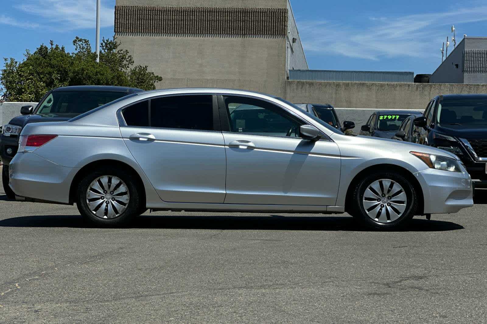 Thumbnail: 2012 Honda Accord - 6