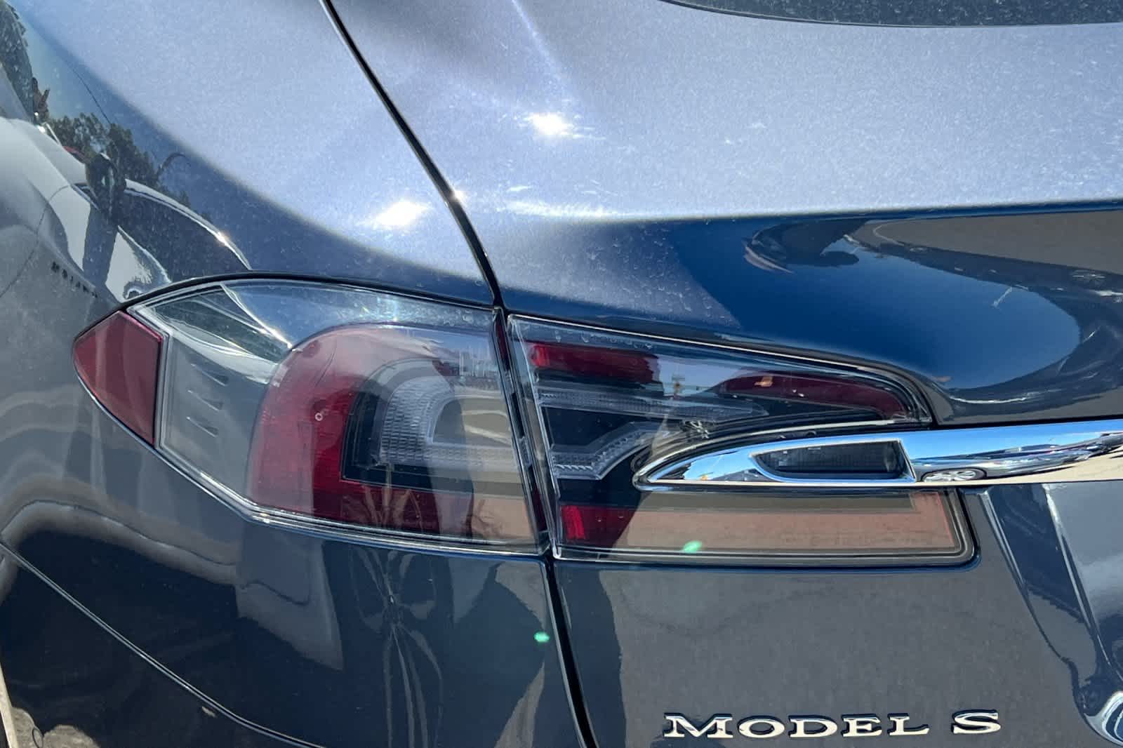 Thumbnail: 2018 Tesla Model S - 20