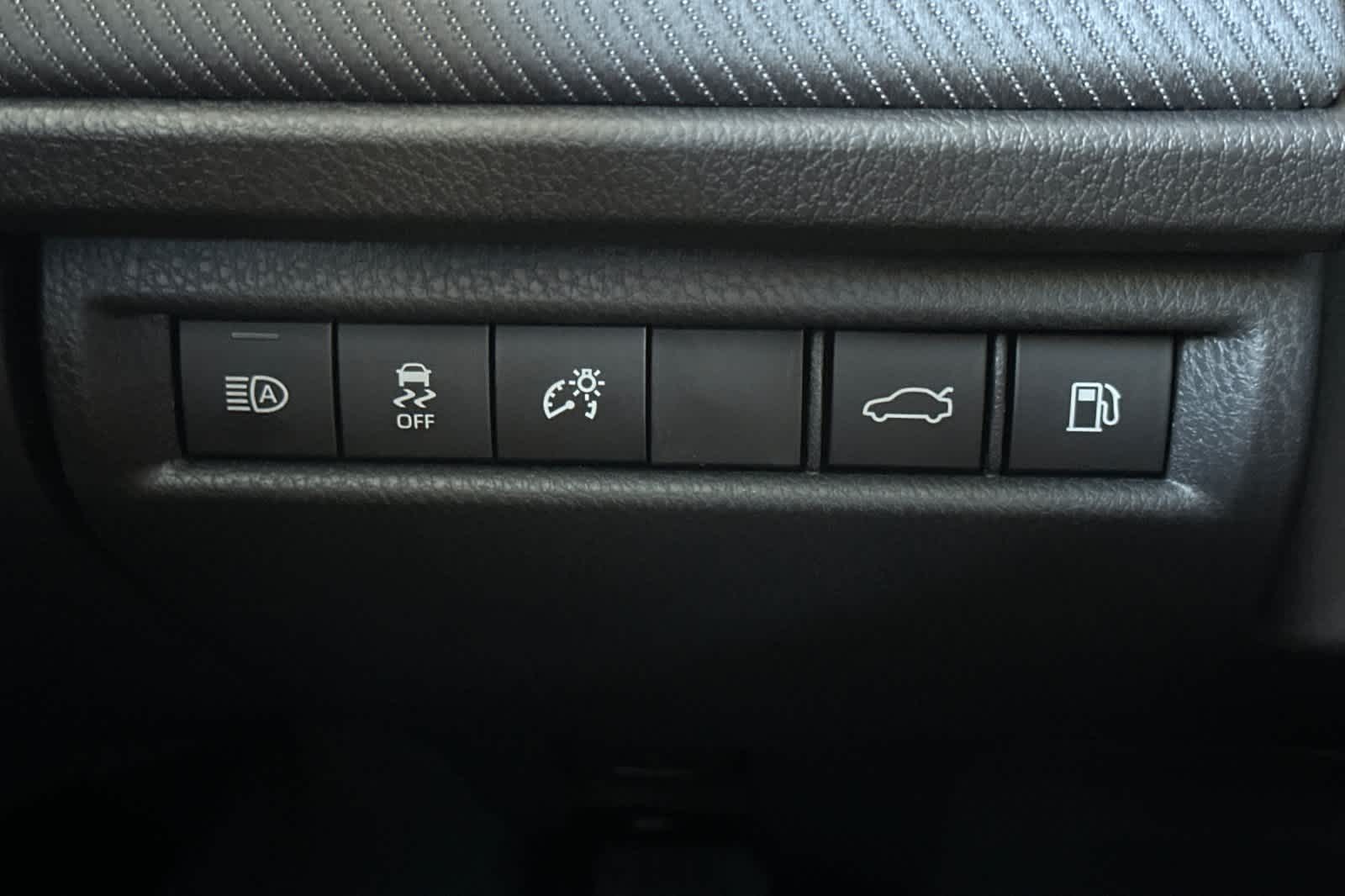 Thumbnail: 2026 Toyota Camry - 28