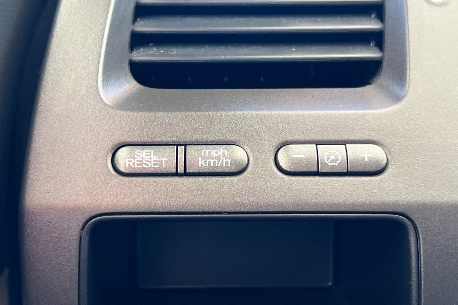 Thumbnail: 2010 Honda Civic - 27