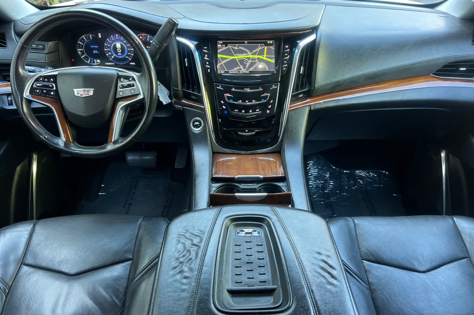 Thumbnail: 2017 Cadillac Escalade - 3
