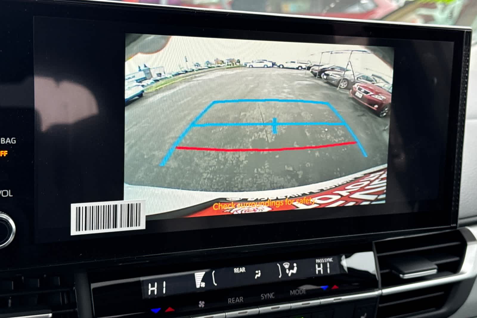 Thumbnail: 2026 Toyota Sienna - 21